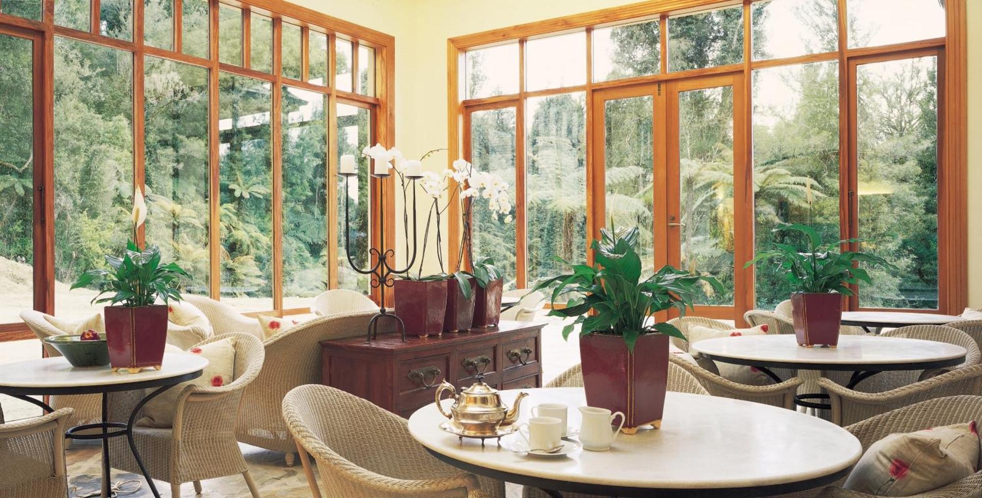 Treetops Lodge & Estate Роторуа Екстериор снимка